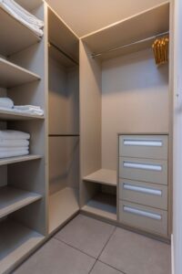Walk-in closet - Studio Apartment 316S